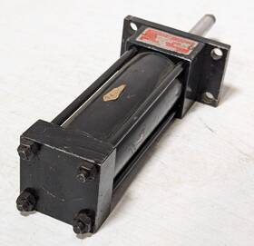 J-13ls-13c Parker Hannifin J-3ls-13c Hydraulic Cylinder Viton Fluid 2 Inch Bore X 4.75 Stroke
