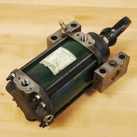 Cp2400x4f Peninsular Inc. R1c3 B1a3 L Pneumatic Cylinder - Used