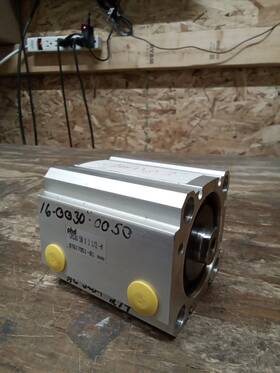 50x3-m Phd Crs3u 50 X 1 1/2-m Compact Pneumatic Cylinder