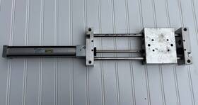 Sgb13x7-de-e-h4-u Phd Sgb13x7-de-e-u7 Slide And Cylinder