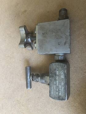 Power Team 9596b Load Lowering Manual Valve With Needle Vhc-ffg-38