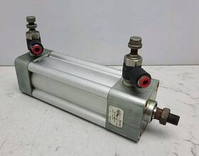 Tm-121000-03040 Rexroth Taskmaster Cylinder 2 Inch Bore 4 Stroke 200psi Used