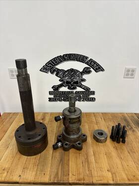 C2-50bx-4 Rodgers Hydraulic Inc. Lifting Cylinder 4 Inch Travel 50 Ton C2-50bx-4 Rodgers Hydraulic Inc. Lifting Cylinder 4 Inch Travel 50 Ton