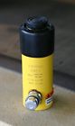 Rw-51 Enerpac 5-ton Hydraulic Cylinder