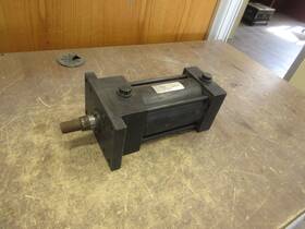 889606105 Rwc Air Cylinder 250 Psi Used