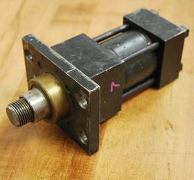 Pla112121s Schrader Bellows Hydraulic Cylinder - Used