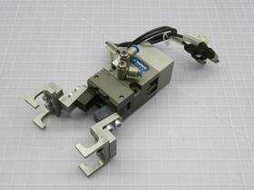T218501 Schunk 313154 Angled Gripper Actuator T218501 Schunk 313154 Angled Gripper Actuator