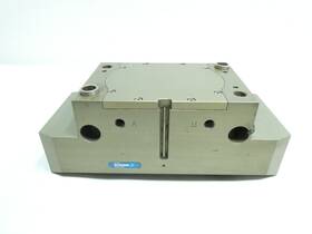 371106 Schunk Pgn 300/1 Pneumatic Gripper