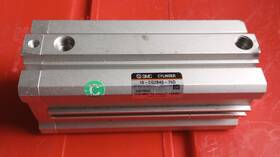 10-cq2b40-75d Smc Pneumatic Cylinder