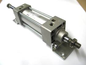 C95sl32-50w Smc Double Rod D/a Pneumatic Cylinder 32 X 50mm Strk A1454