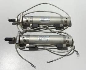 Cdg1fa25-100-h7a2 Smc 2 Qty / Cdg1ba25-100 Cg/cg3 Round Body Cylinder
