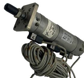 Cdg1fa40-100-b53l3 Smc Round Body Cylinder With Cable D-b53 Switch
