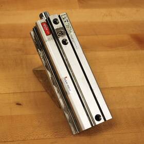 Cdlql40-100dc-f Smc Compact Pneumatic Cylinder With Lock And Auto Switch - Used
