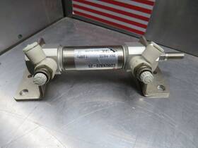 Cdm2kb20-25 Smc Cylinder With Mounting Brackets