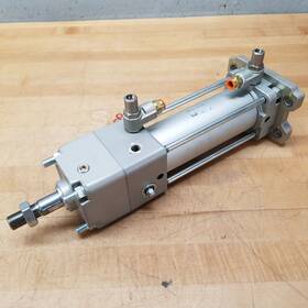 Cdna2g63tf-125-d-xc35 Smc Pneumatic Power Lock Cylinder 63mm Bore 125mm Stroke