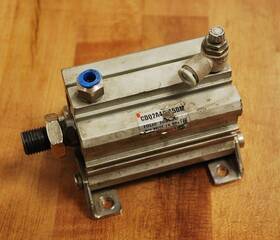 Cdq2a40-45dm Smc Cylinder Max Press- 1.0mpa 3 Inch Stroke - Used