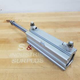 Cdq2a50-150dcm Smc Pneumatic Cylinder 50mm Bore 150mm Stroke 1.0 Mpa - Used