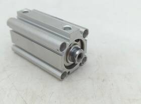 Cdq2b32-50dz Smc Compact Double Acting Single Rod Cylinder Used