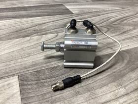 Cdq2b32tf-10dz Smc Compact Cylinder #143m11-b
