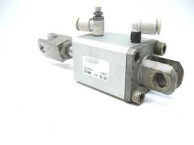 Cdq2d25-20dm Smc Compact Cylinder 25 Mm Bore 20 Stroke