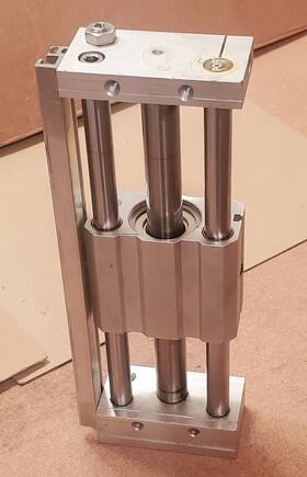 Cdy2s15h-125 Smc Cdy2s15h-250 Rodless Bearing Guided Cylinder - Very Nice Condition
