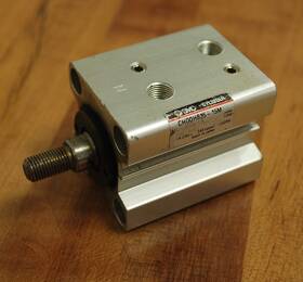 Chdqhb25-15m Smc Pneumatic Cylinder - Used