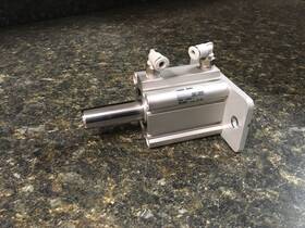 Cq2b32-35dcz Smc Cylinder Compact Double-acting 32mm Bore X 35mm Stroke