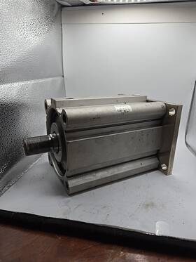 Cq2g100-100dmz Smc / Cq2g100100dmz 100mm Bore X Stroke Pnuematic 3c7