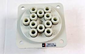 Dmk12-04 Smc Dmk Multi-connector Pneumatic 12 Ports