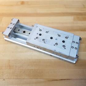 Emxw25-100b Smc Slide Cylinder - Used