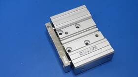 Jmgpm25-30-m9bw Smc Jmgpm25-30 / Jmgpm2530m9bw