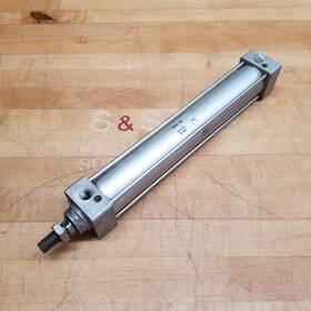 Mbb40-250 Smc Cylinder 40mm Bore X 250mm Stroke - Used