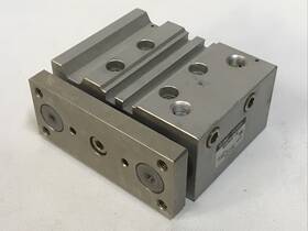 Mgql32-10-z73l-xc1 Smc Mgpm25-30 Compact Guided Cylinder / 25mm Bore 30mm Stroke