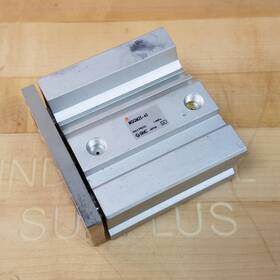 Mgqm25-40 Smc Pneumatic Guided Cylinder Slide Bearing - Used