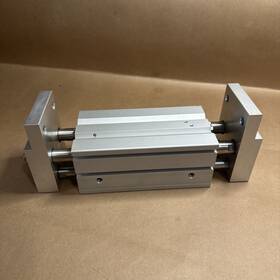 Mhl2-32d1 Smc Parallel Pneumatic Gripper 0.6mpa