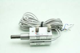 Mkb16-10ln Smc Pneumatic Rotary Clamp Cylinder 16mm Bore