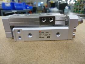 Mxq12l-20ct Smc Cylinder