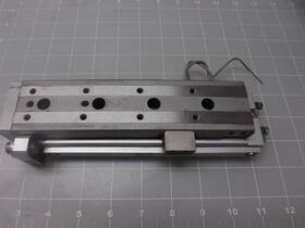 Mxq16l-100csp Smc Pneumatic Cylinder Slider Table T48665
