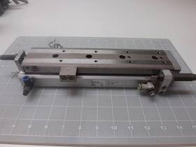 Mxq20-150 Smc Pneumatic Cylinder Slider Table T48667