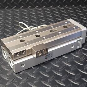 Mxq25-100c Smc Pneumatics - Pneumatic Guided Stroke Adjust Cylinder