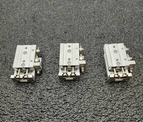 Mxs6-10as-m9nwl Smc Pneumatic Air Linear Guide Slide Cylinder Lot Of 3