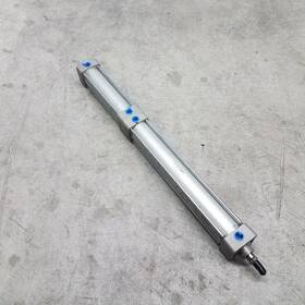 Nca1b200-0600 Smc 0600-xc11 Pneumatic Cylinder 250 Psi 1.7 Mps - Used