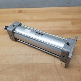 Nca1b250-0800 Smc Pneumatic Cylinder 2-1/2 Inch Bore 8 Storke - Used