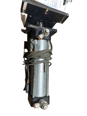 Ncda1f200-0600-a64 Smc Pneumatic Air Cylinder Cat No. Ncda1f-0600-a64 250 Psi