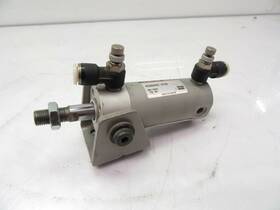 Ncdgun32-0100 Smc Ncdgun320100 Pnuematic Cylinder Used And Tested Ncdgun32-0100 Smc Ncdgun320100 Pnuematic Cylinder Used And Tested