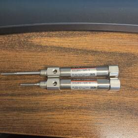 Ncdj2b10-100r-b Smc Lot Of 2 / Ncdj2b10100rb