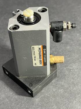 Ncdq2b20-30dc Smc Cylinder Ncdq2b20-30dc Smc Cylinder