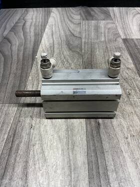 Ncdq8a200-200 Smc / Ncdq8a200200 Pneumatic Cylinder #4020pt206 Ncdq8a200-200 Smc / Ncdq8a200200 Pneumatic Cylinder #4020pt206