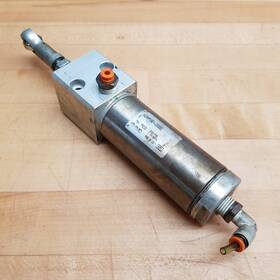 Ncmr150-0200c Smc Air Cylinder 1-1/2 Inch Bore 2 Stroke - Used