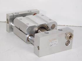 Ncy2s25h-0250 Smc Pneumatics Rodless Slider Guided Cylinder 100 Psi 0.70 Mpa Usa